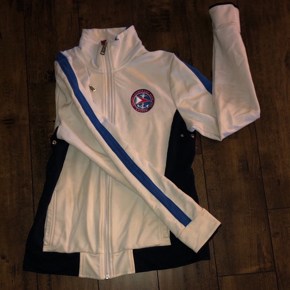 Ralph Lauren 
Medium 
Zip Up